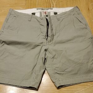 Relwen Flyweight Shorts Stretch Size 34 Lightweight 8.5 Inseam